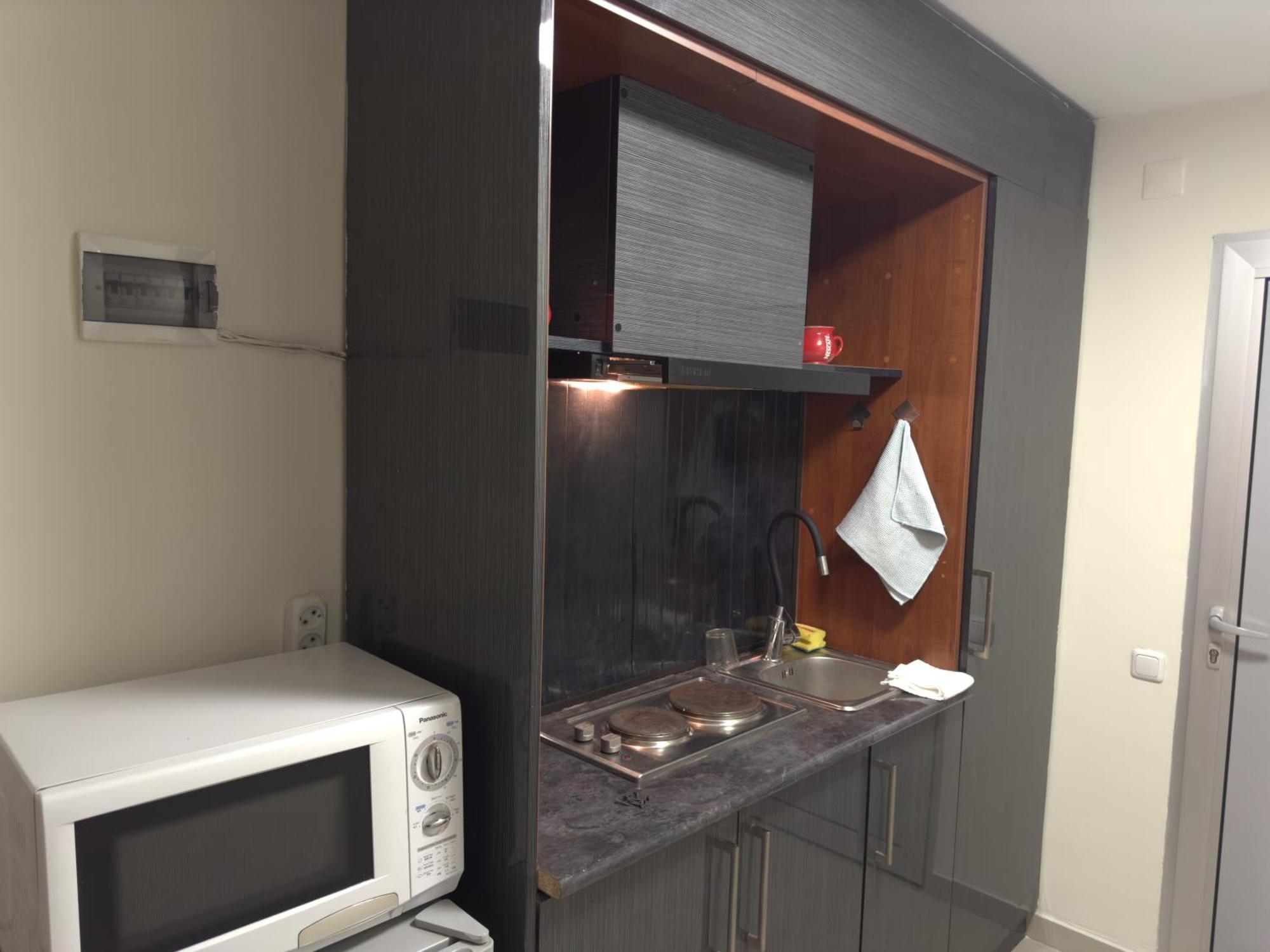 Nava Hotel 耶烈万 外观 照片